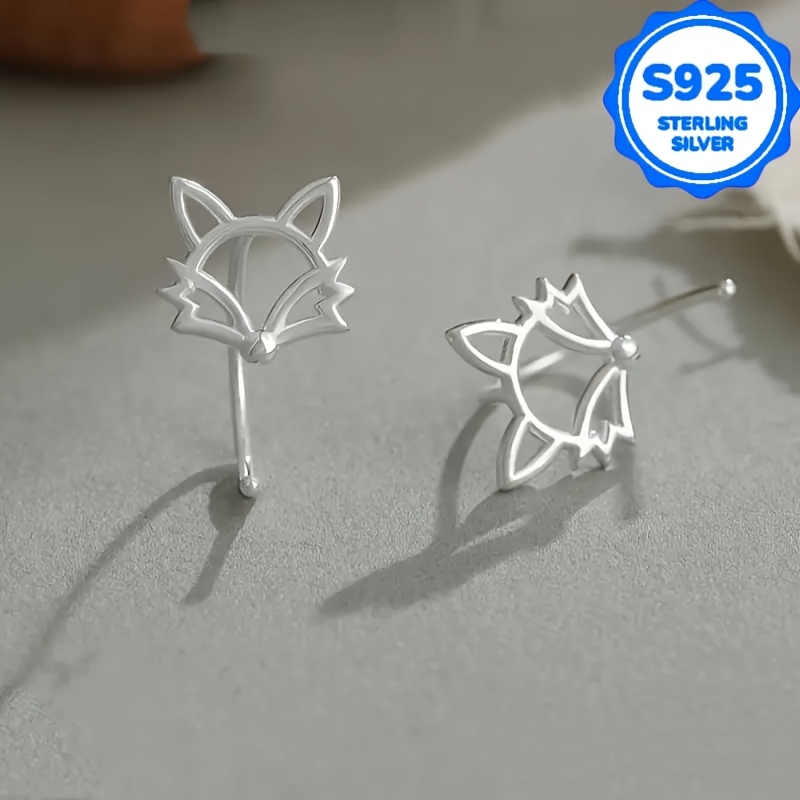 Women's Vintage Bohemian Mini Fox Stud Earrings